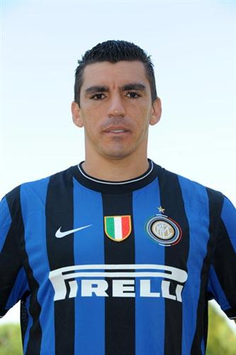 包含巴西圣保罗足球俱乐部签下了一名年轻球员的词条 包含巴西圣保罗足球俱乐部签下了一名年轻球员的词条