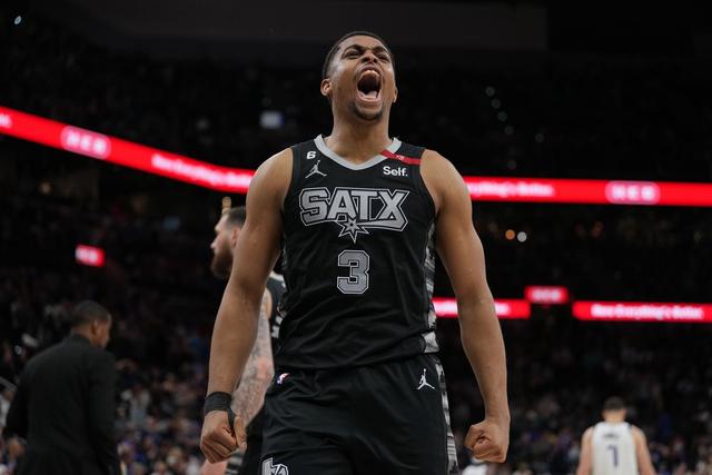 核心球员亮相杀出一条血路，法国职业足球趋势凌厉的简单介绍