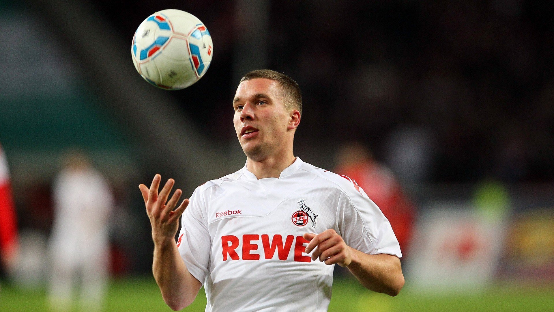 欧冠决赛焦点战？不，这是巴萨与厄瓜多尔的足球哲学鏖战